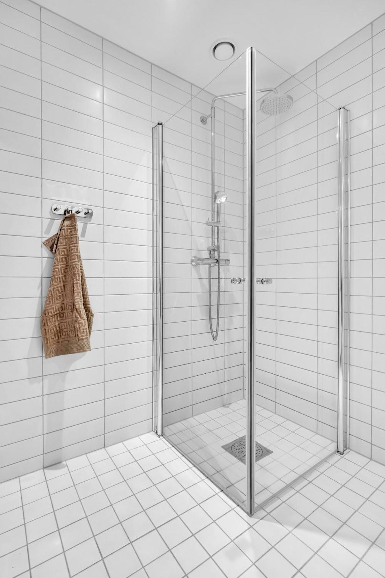 Eksklusiv Modern Barcode Apartment Осло Екстериор снимка